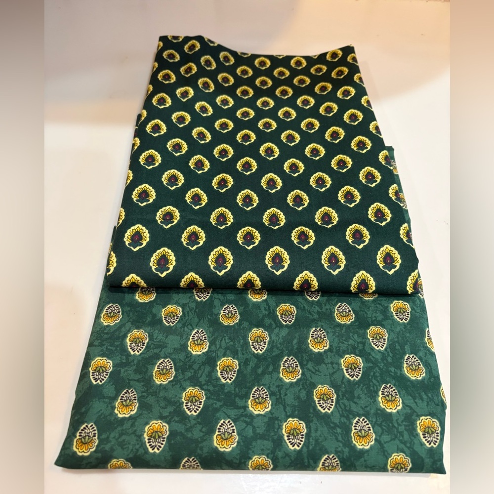 French Country Floral Green Sunflower 🌻 Fabrics~2 Pieces